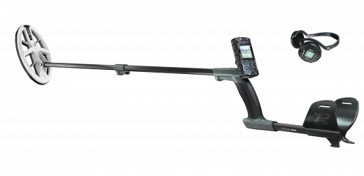 XP DEUS II with 24 x 13 cm HF2 high-frequency coil, remote control and WS6 wireless headphones for gold and coin hunting